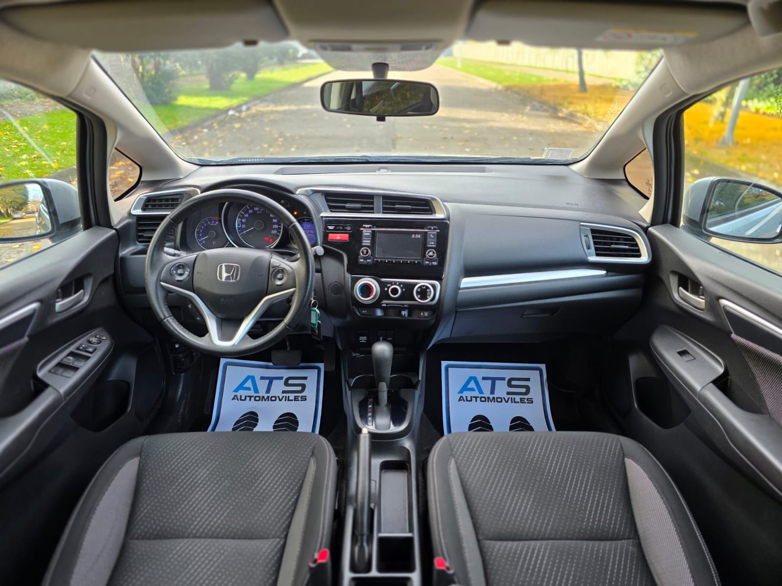 
								HONDA WR-V EX full									