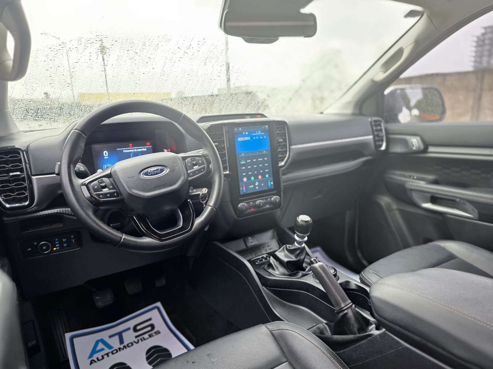 
								Ford Ranger XLT full									