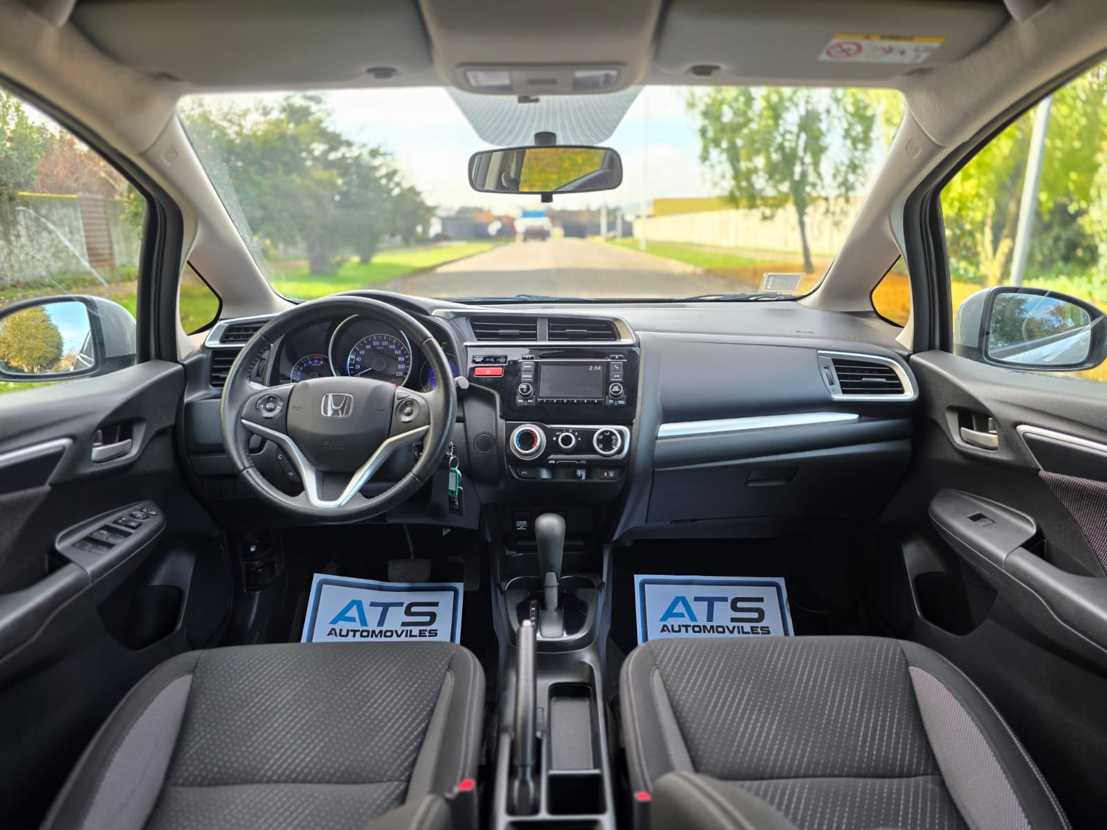 
								HONDA WR-V EX full									