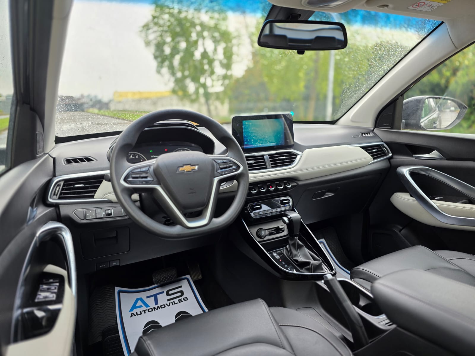 
								Chevrolet Captiva LTZ CVT full									