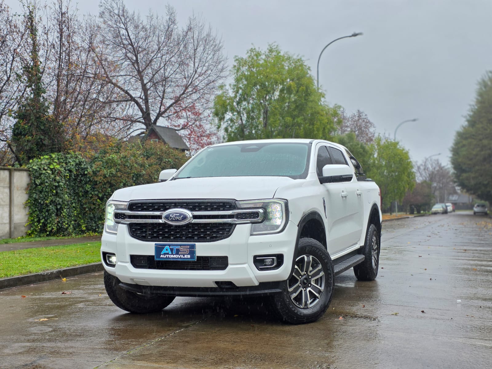 
								Ford Ranger XLT full									