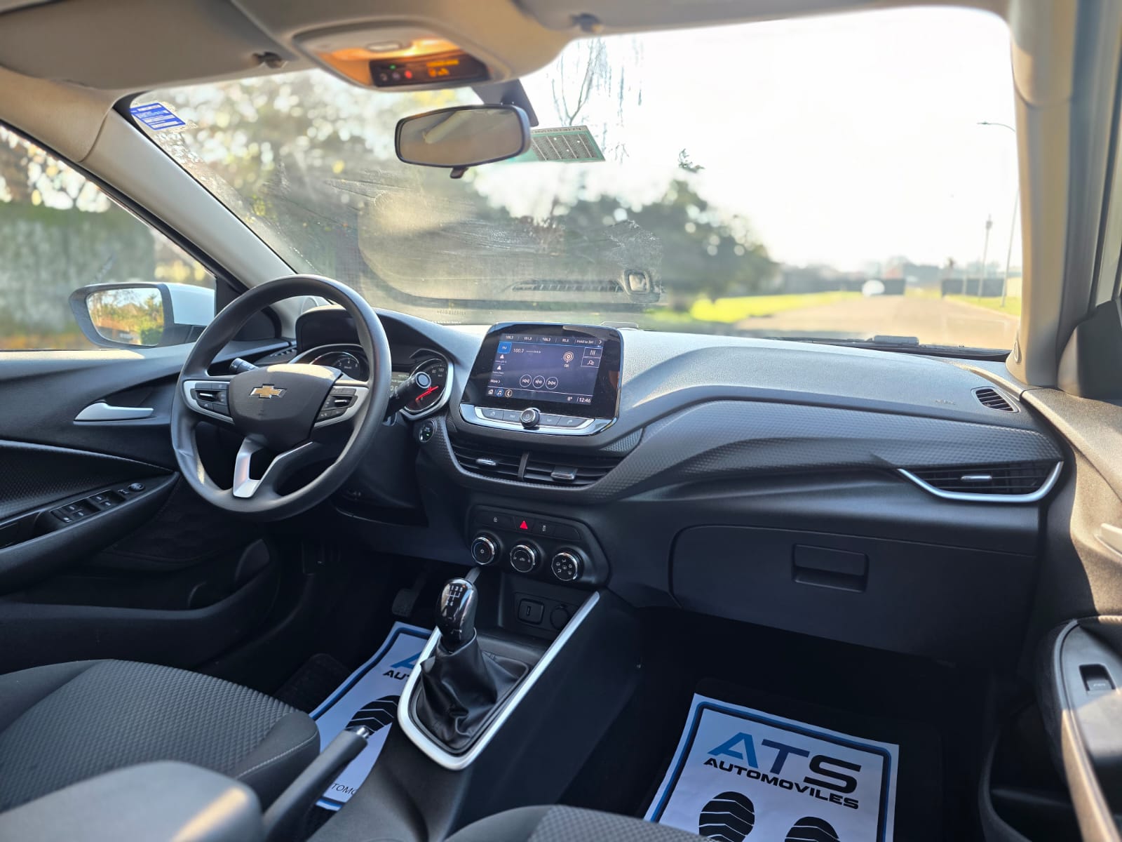 
								Chevrolet ONIX LTZ full									