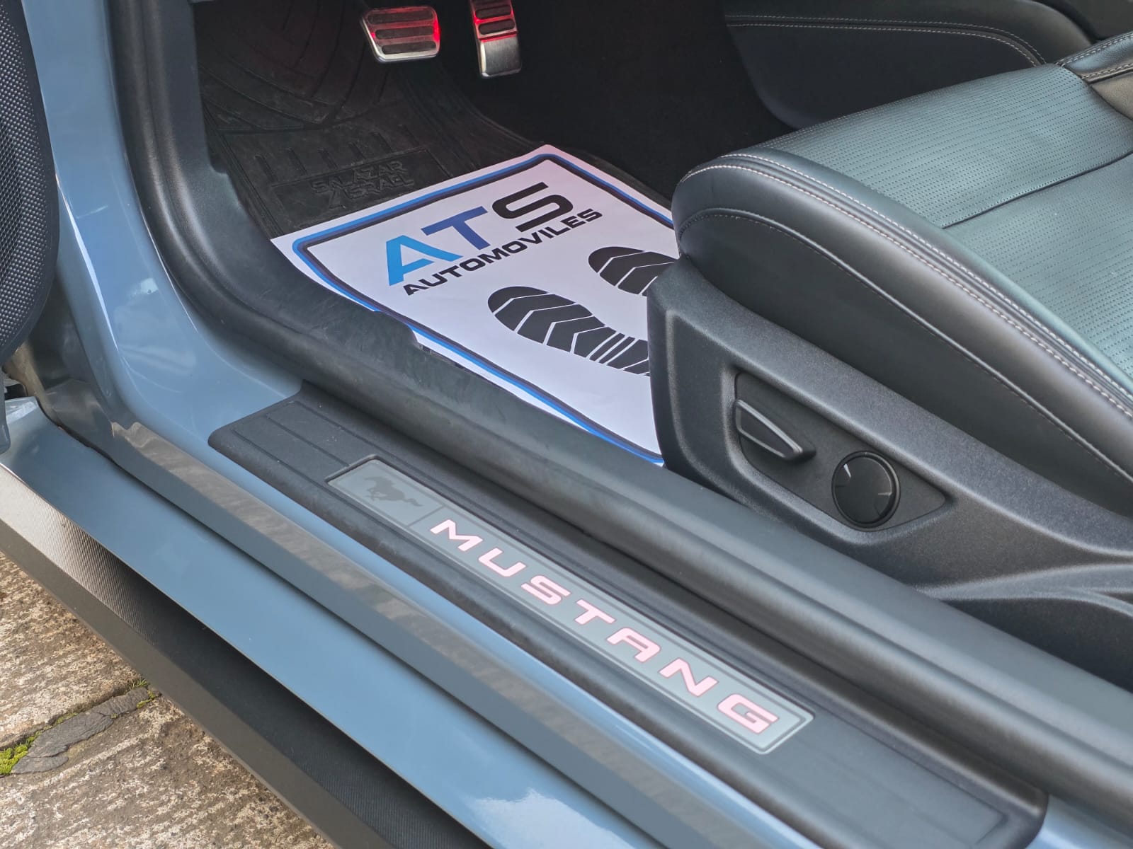 
								Ford Mustang Coupé GT Premium full									