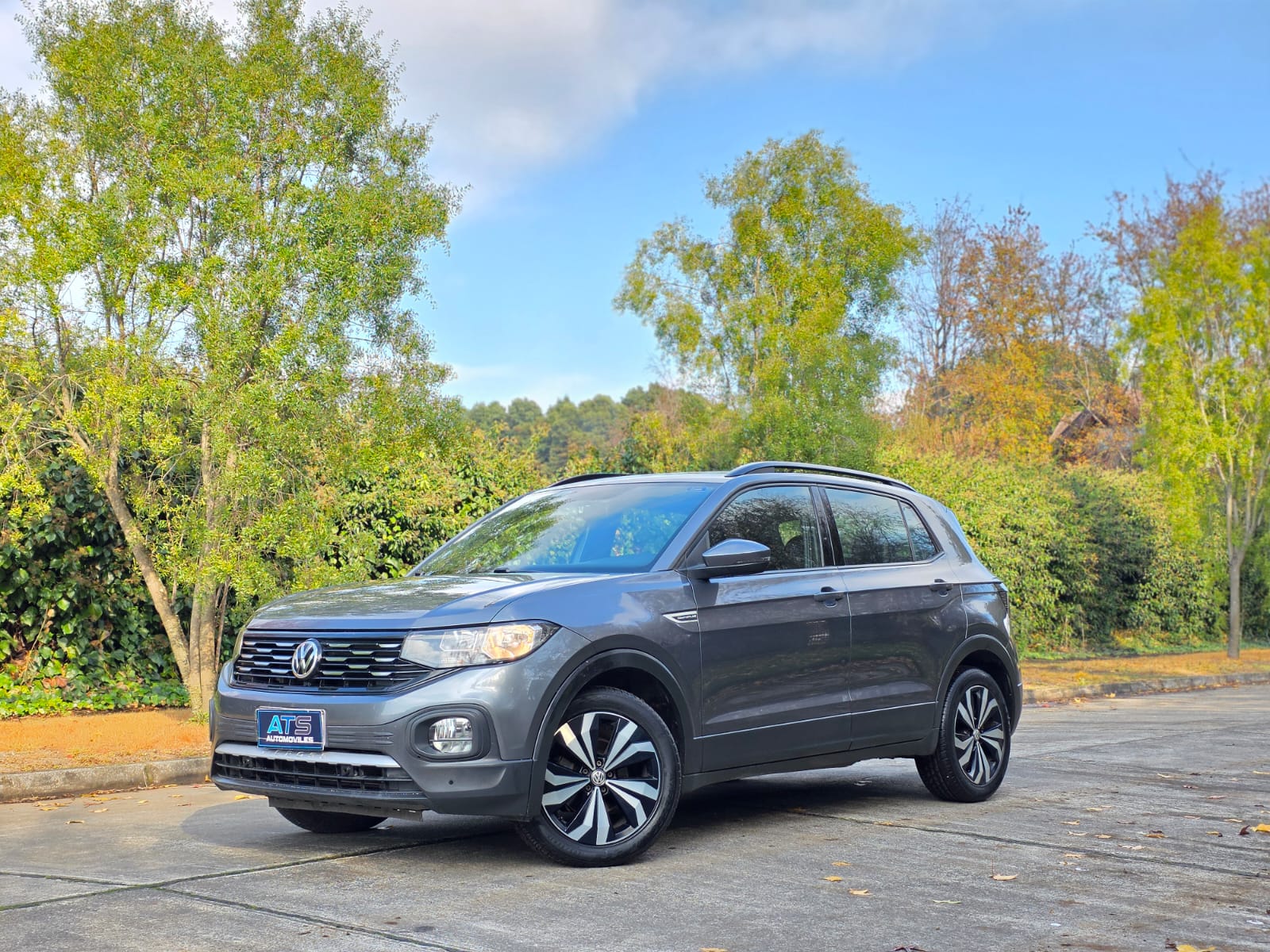
								Volkswagen T-Cross COMFORTLINE full									