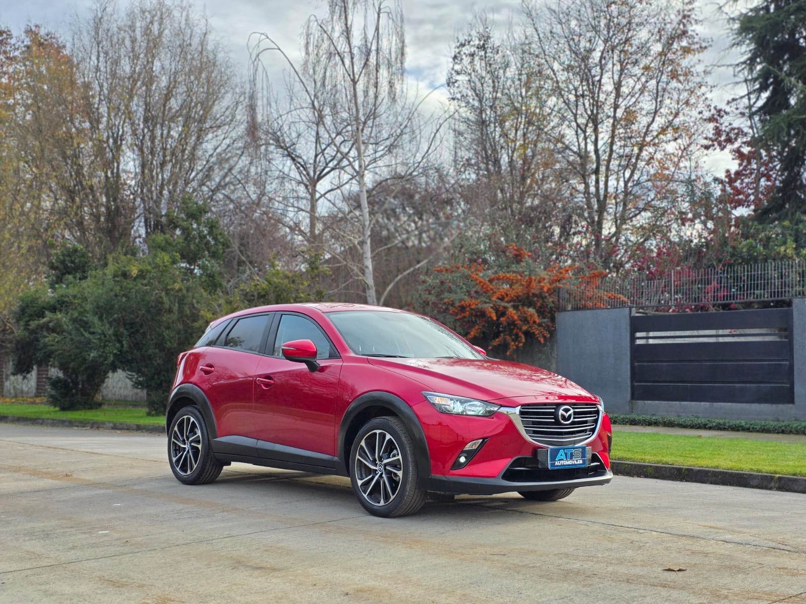 
								Mazda CX-3 CORE full									