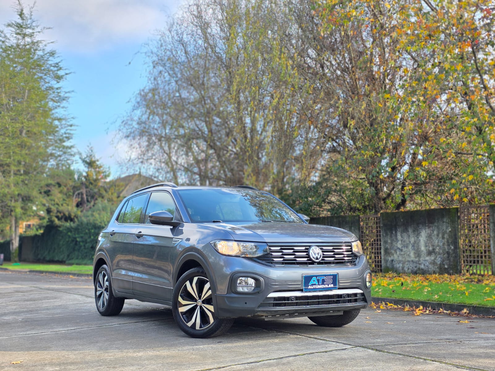 
								Volkswagen T-Cross COMFORTLINE full									