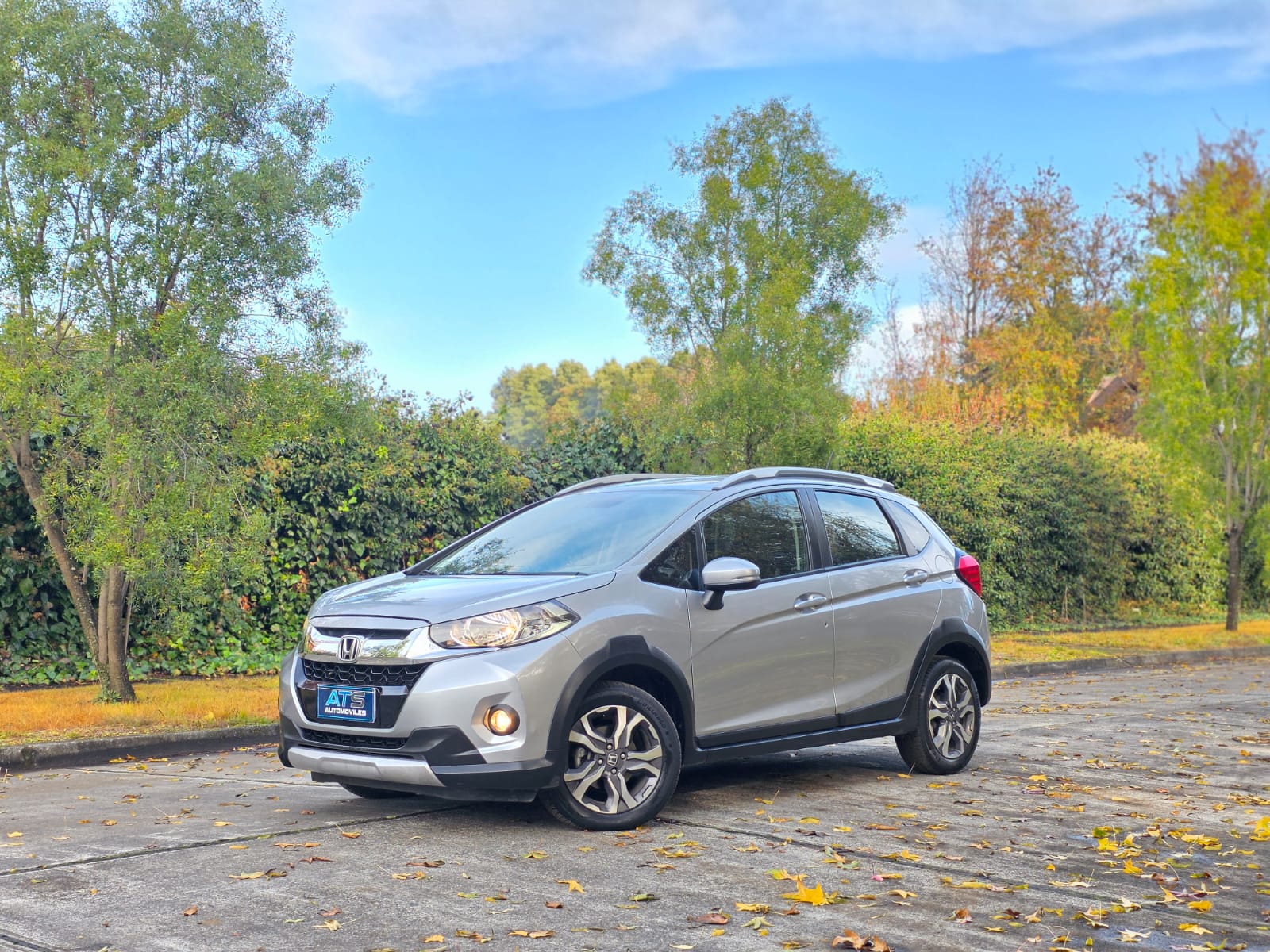 
								HONDA WR-V EX full									
