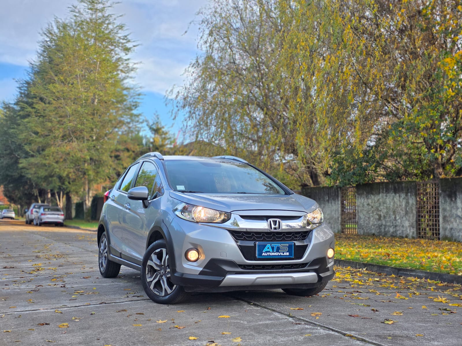 
								HONDA WR-V EX full									