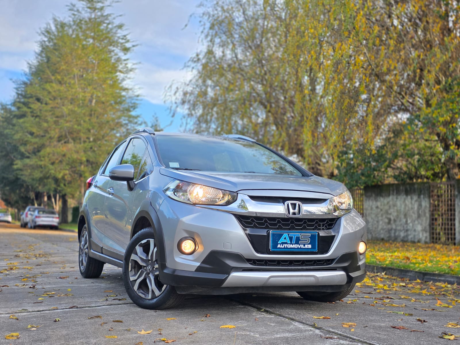 
								HONDA WR-V EX full									