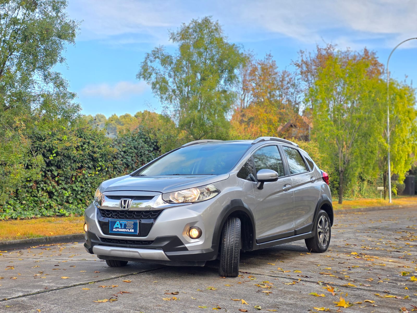 
								HONDA WR-V EX full									