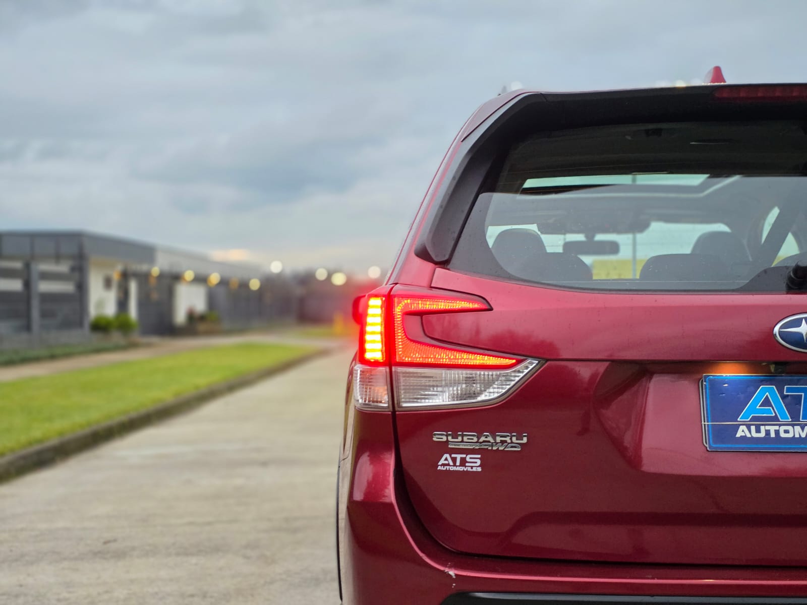 
								Subaru Forester Limited Eyesight full									