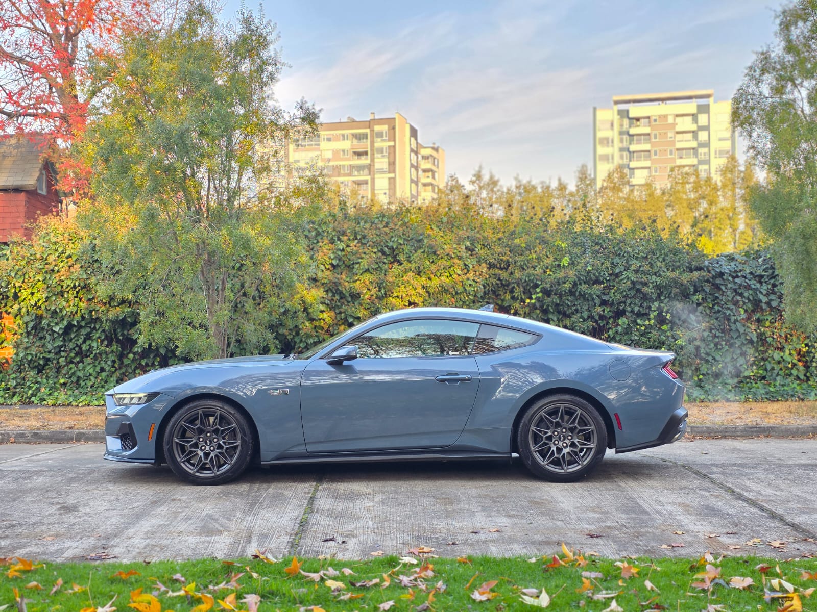 
								Ford Mustang Coupé GT Premium full									