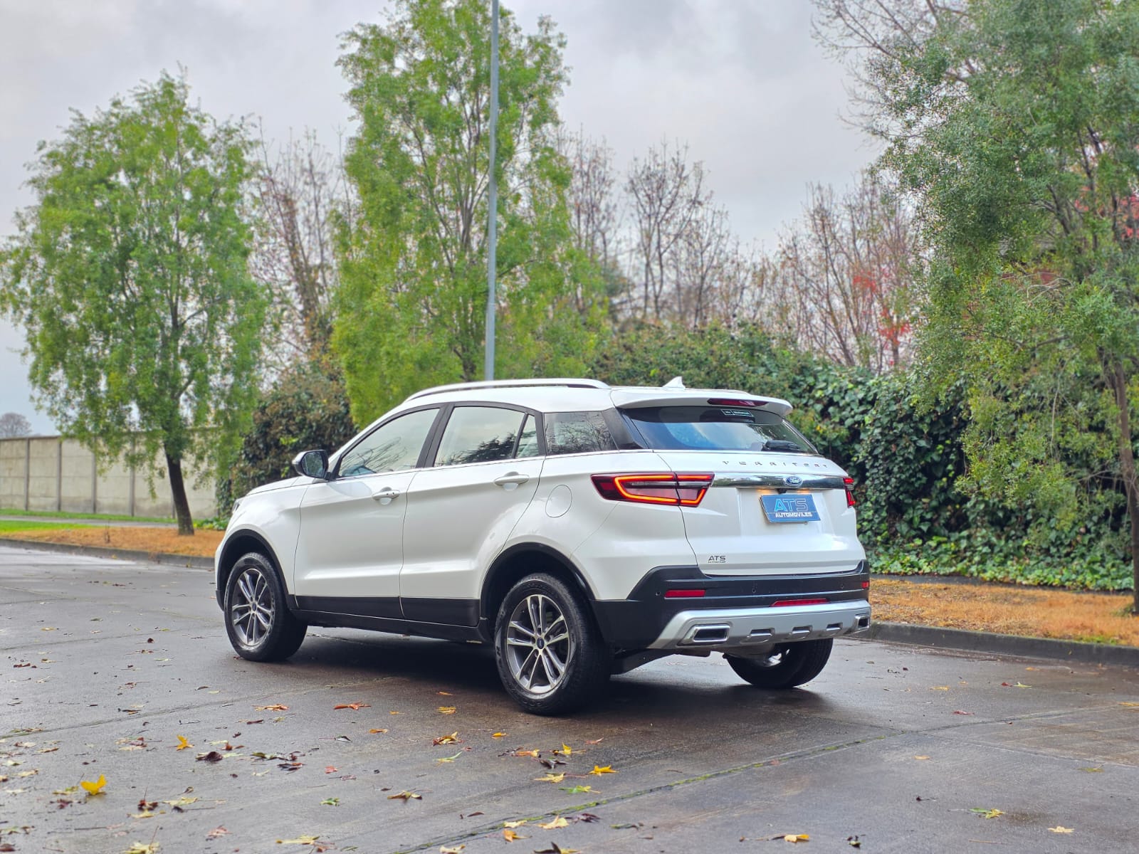 
								Ford Territory TREND full									