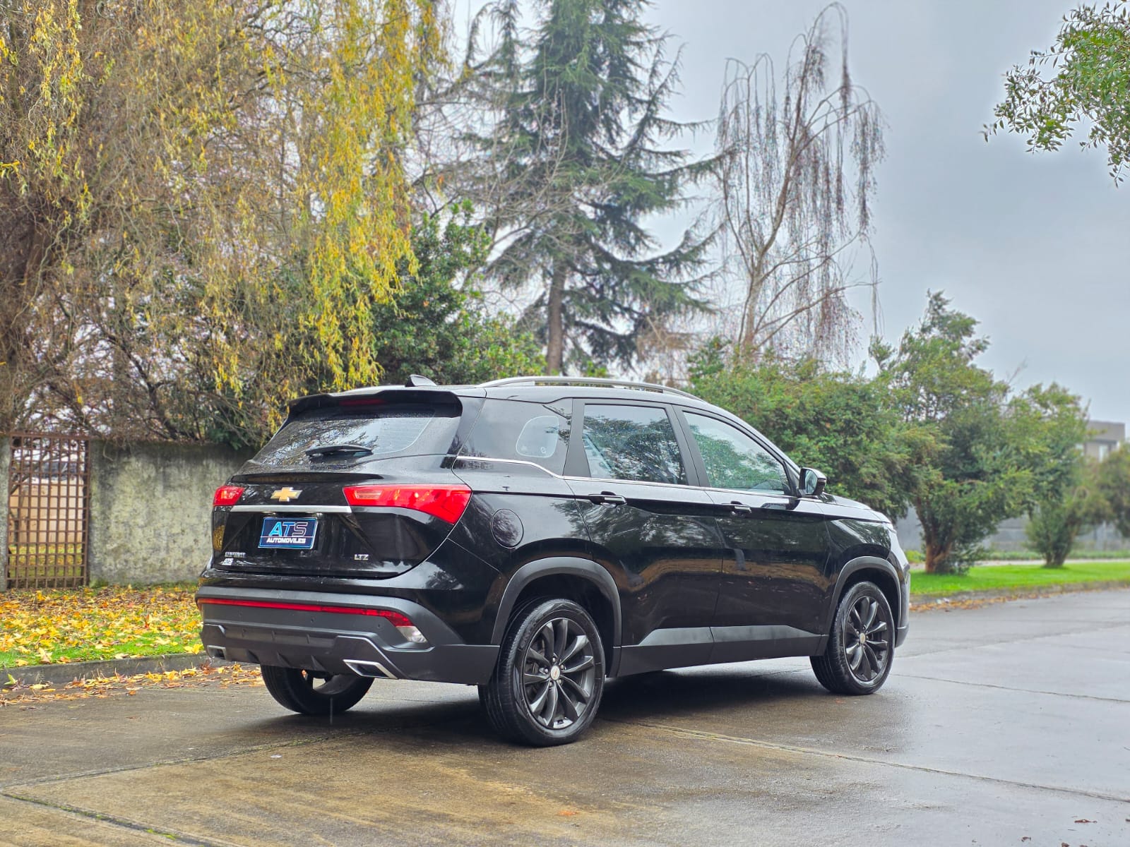 
								Chevrolet Captiva LTZ CVT full									