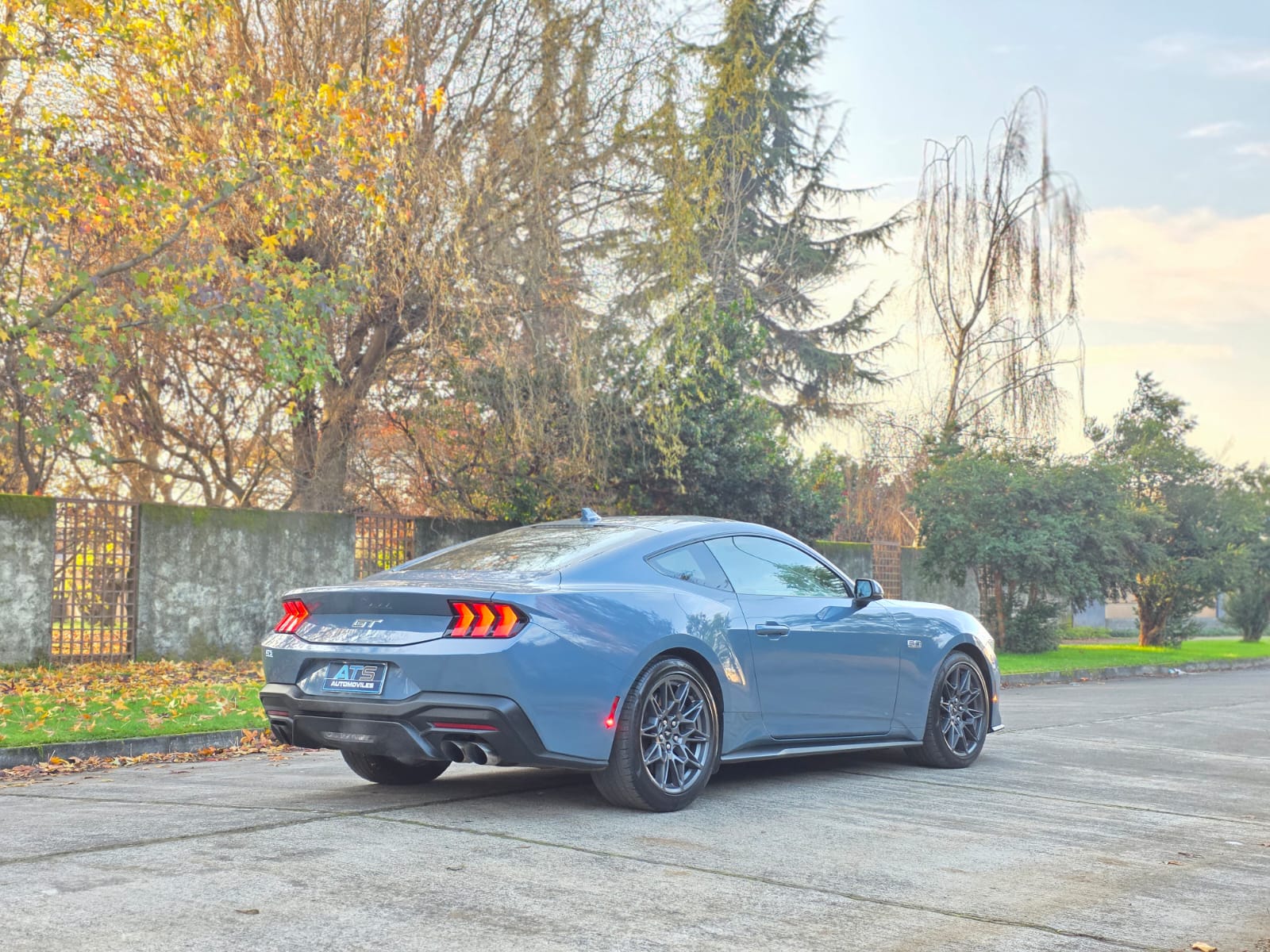 
								Ford Mustang Coupé GT Premium full									