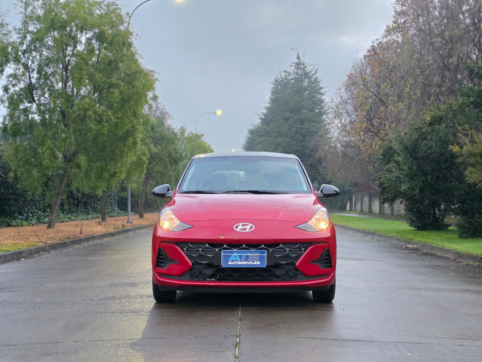 
								Hyundai Grand I-10 HATCHBACK PLUS full									