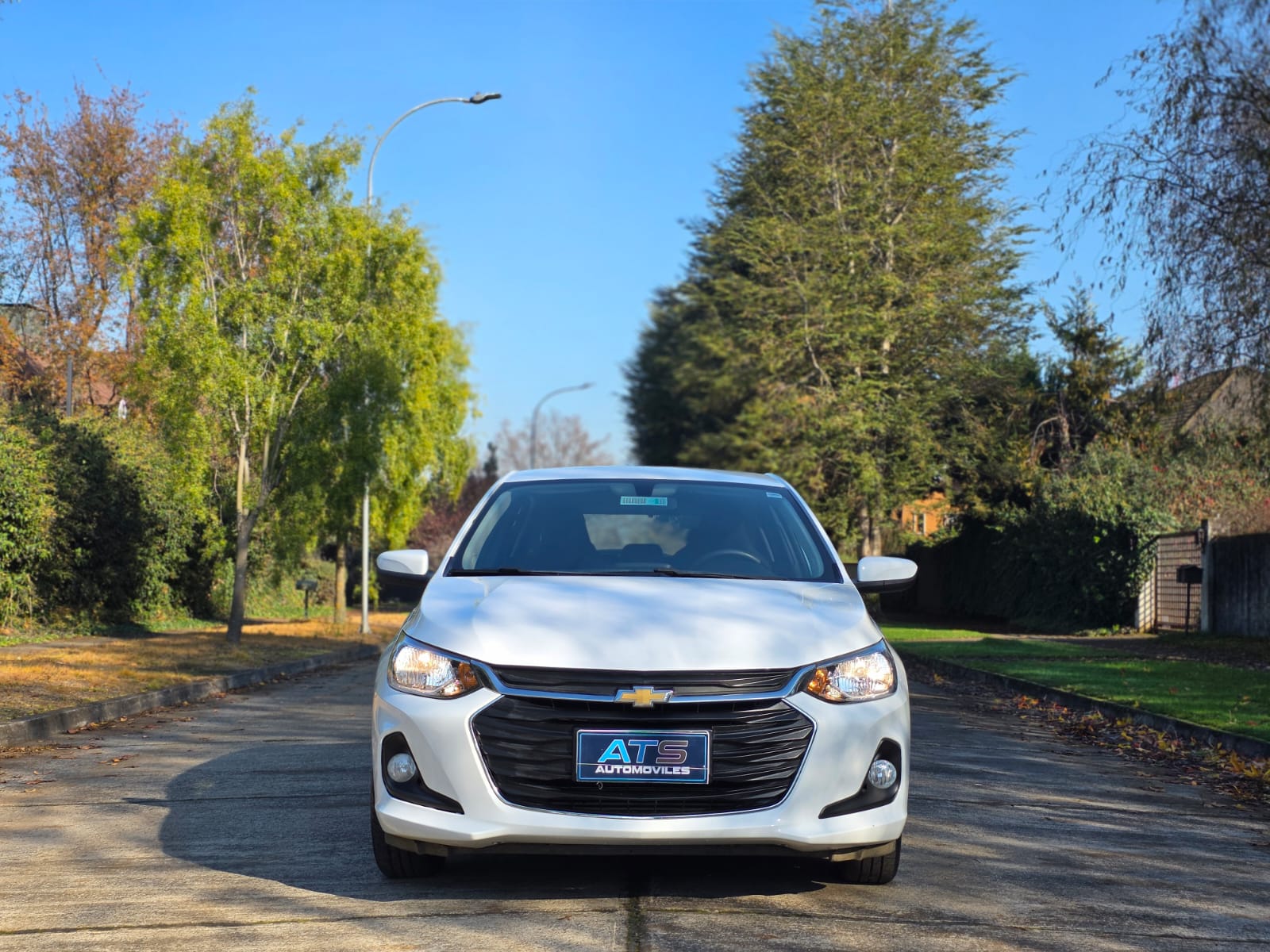 
								Chevrolet ONIX LTZ full									