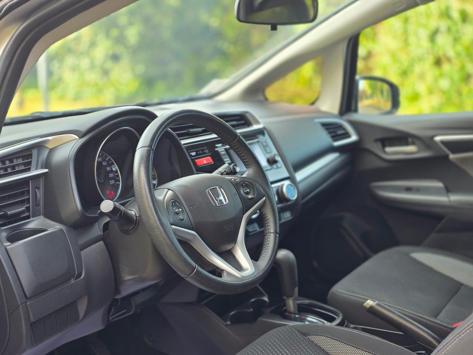 
								HONDA WR-V EX full									