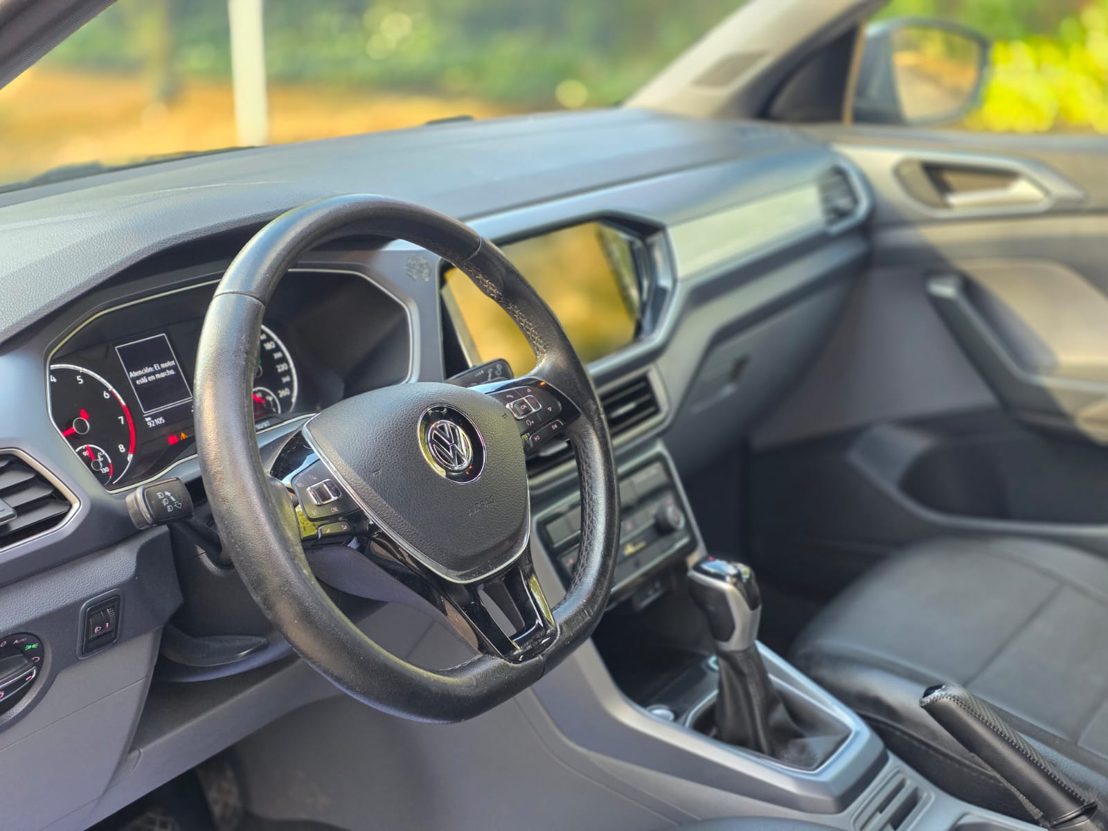 
								Volkswagen T-Cross COMFORTLINE full									