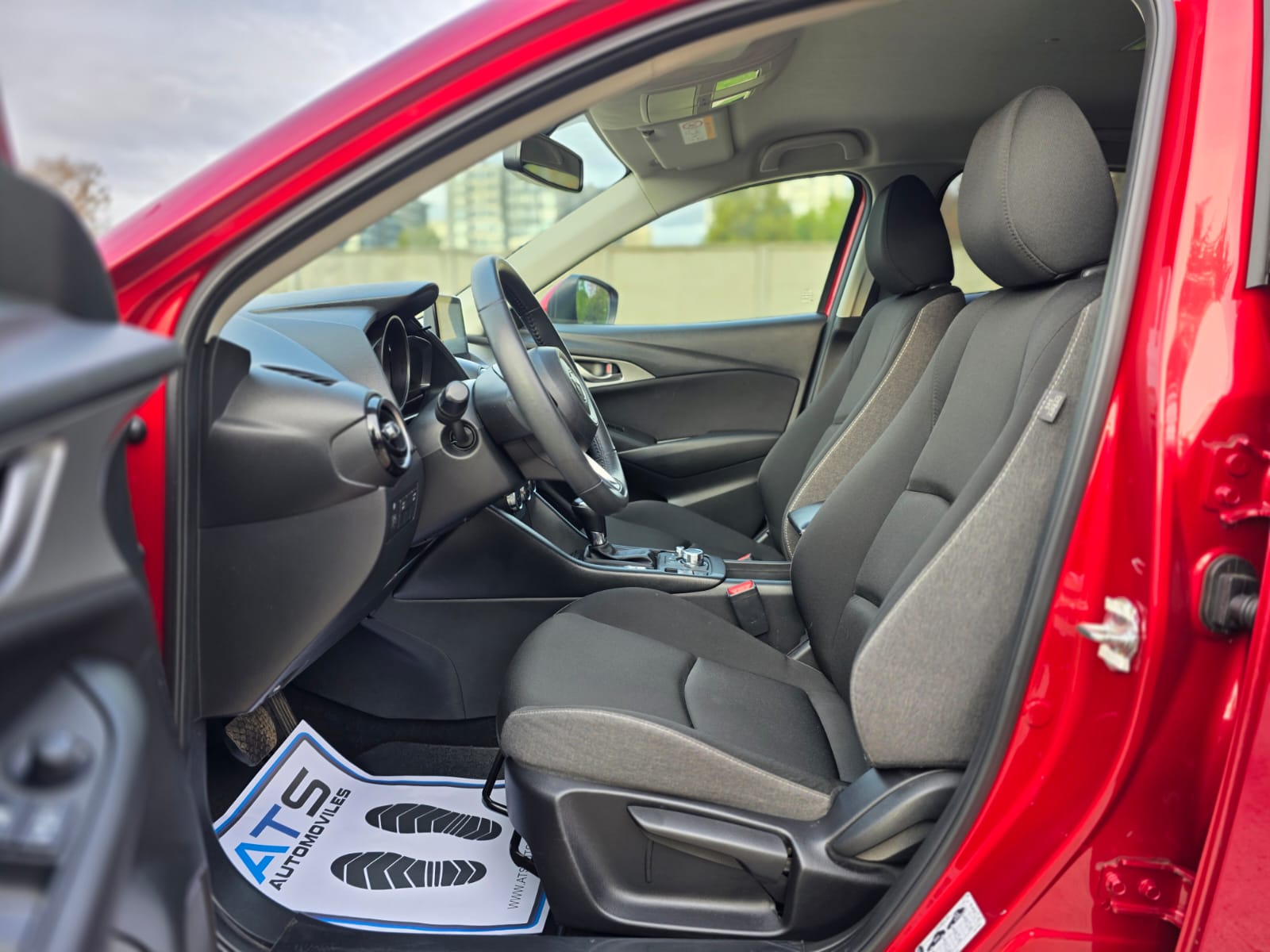 
								Mazda CX-3 CORE full									