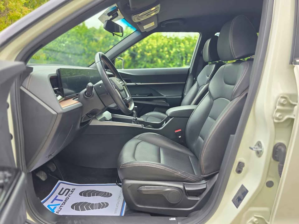 
								Ssangyong New Torres GLX full									