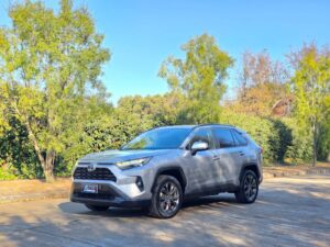 Toyota RAV4 XLE CVT