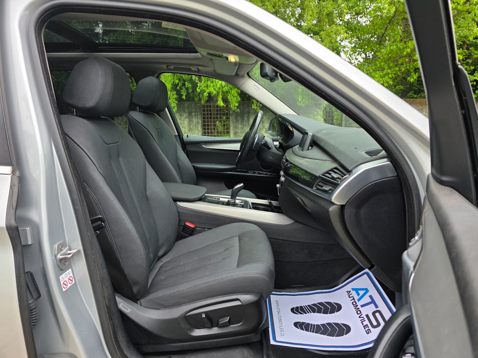 
								BMW X5 S-DRIVE full									