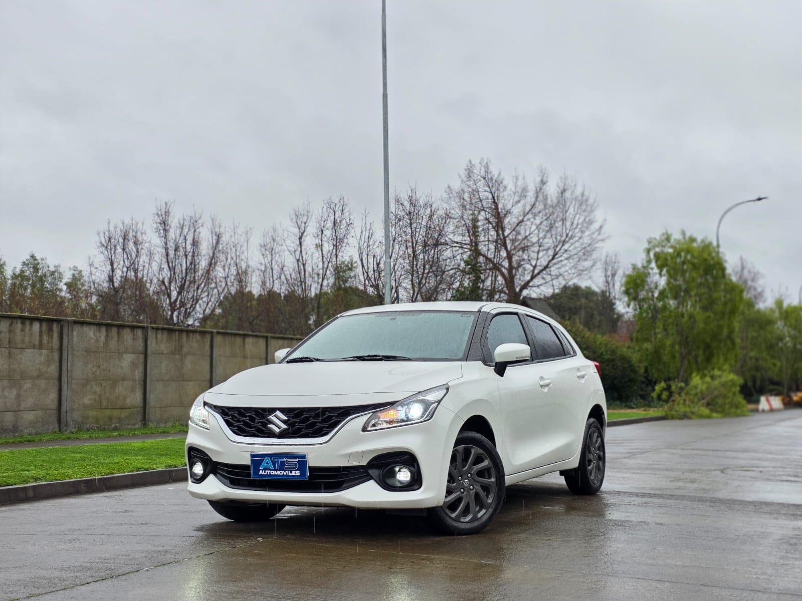 
								Suzuki Baleno GLS full									