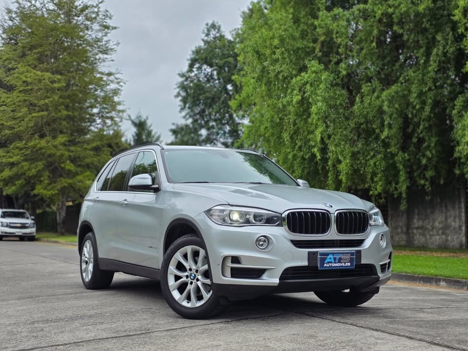 
								BMW X5 S-DRIVE full									