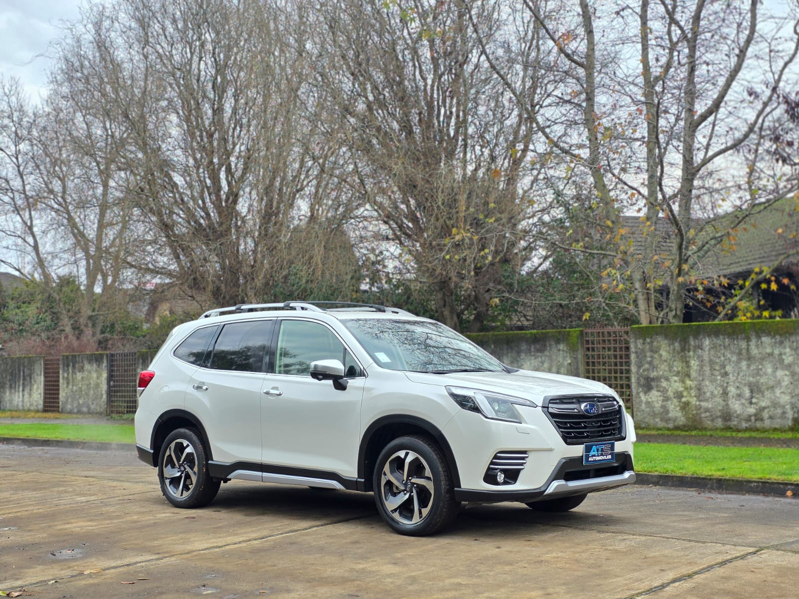 
								Subaru Forester Limited Eyesight full									