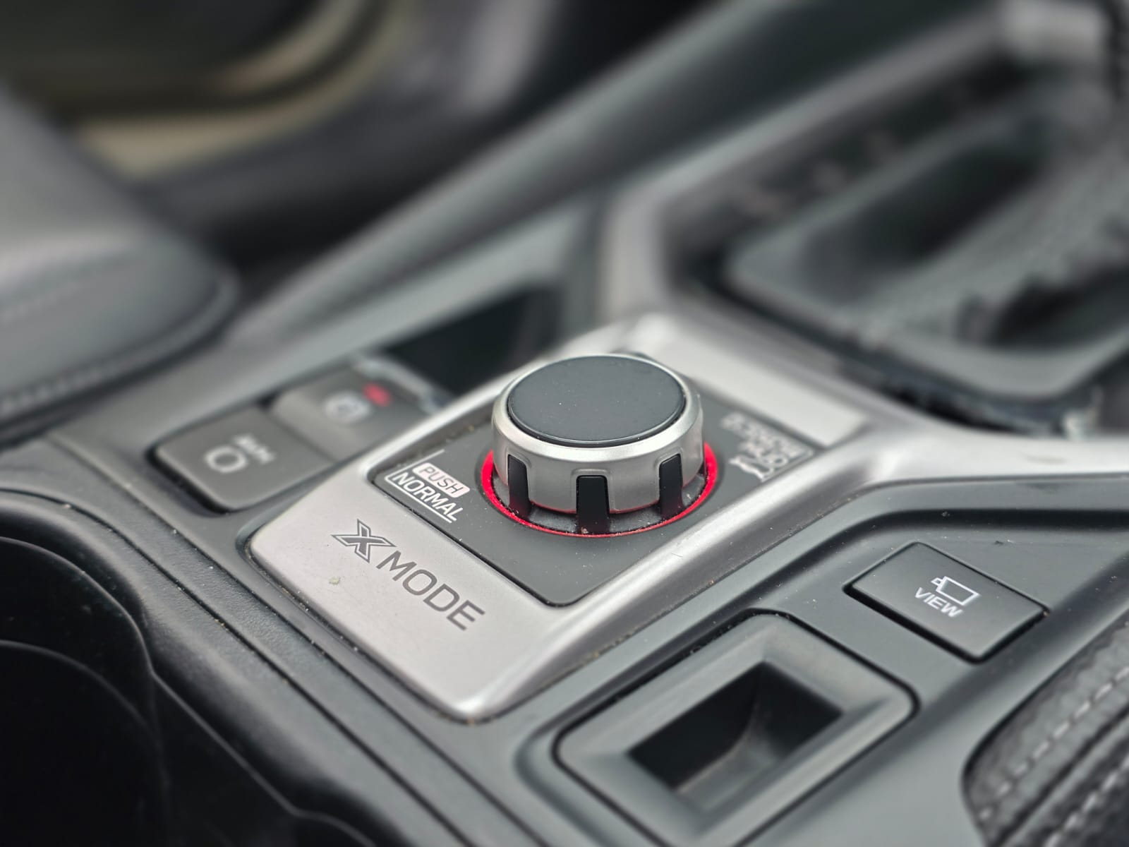 
								Subaru Forester Limited Eyesight full									