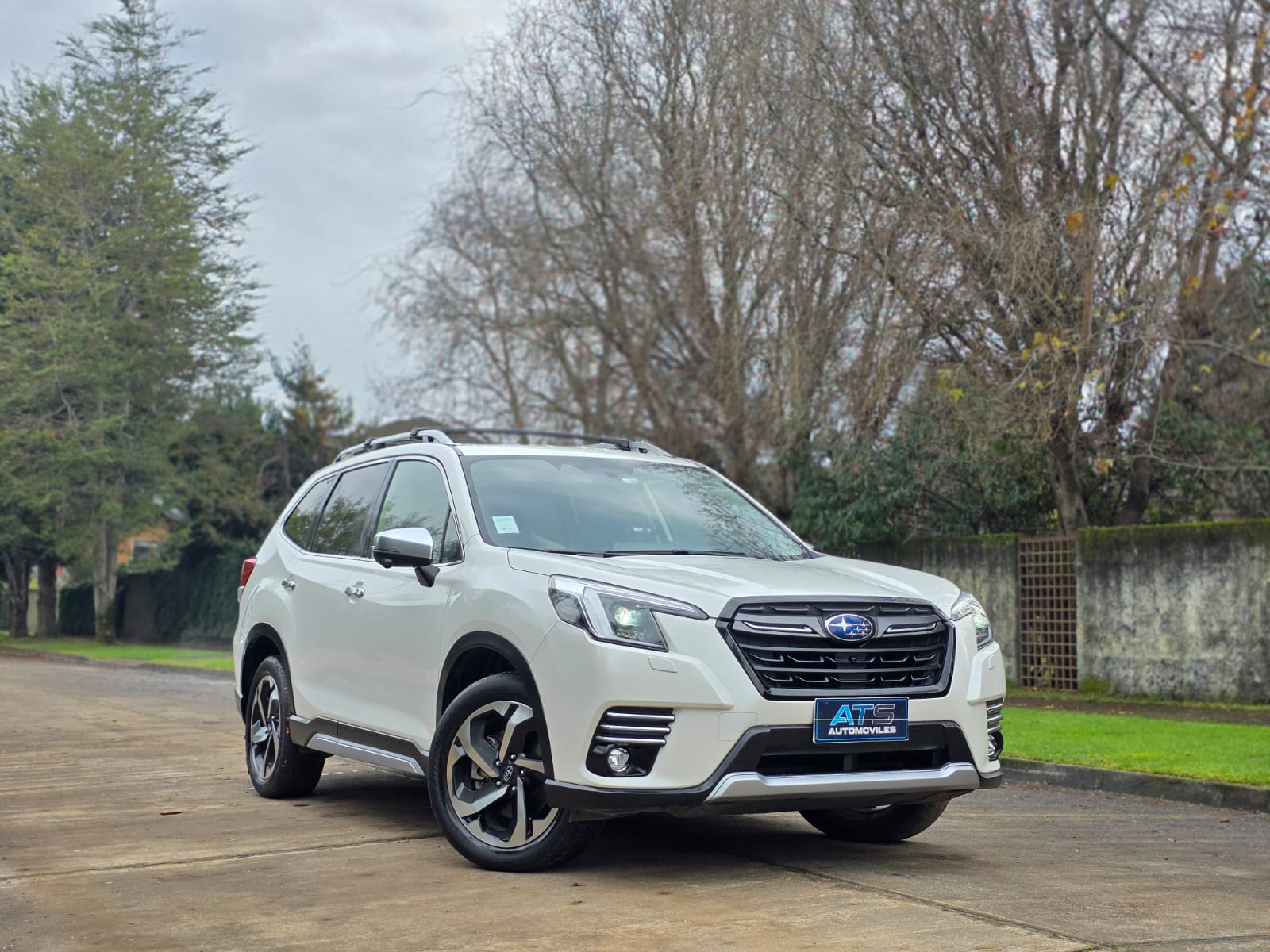 
								Subaru Forester Limited Eyesight full									