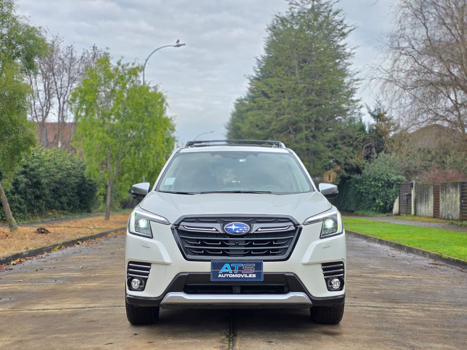 
								Subaru Forester Limited Eyesight full									