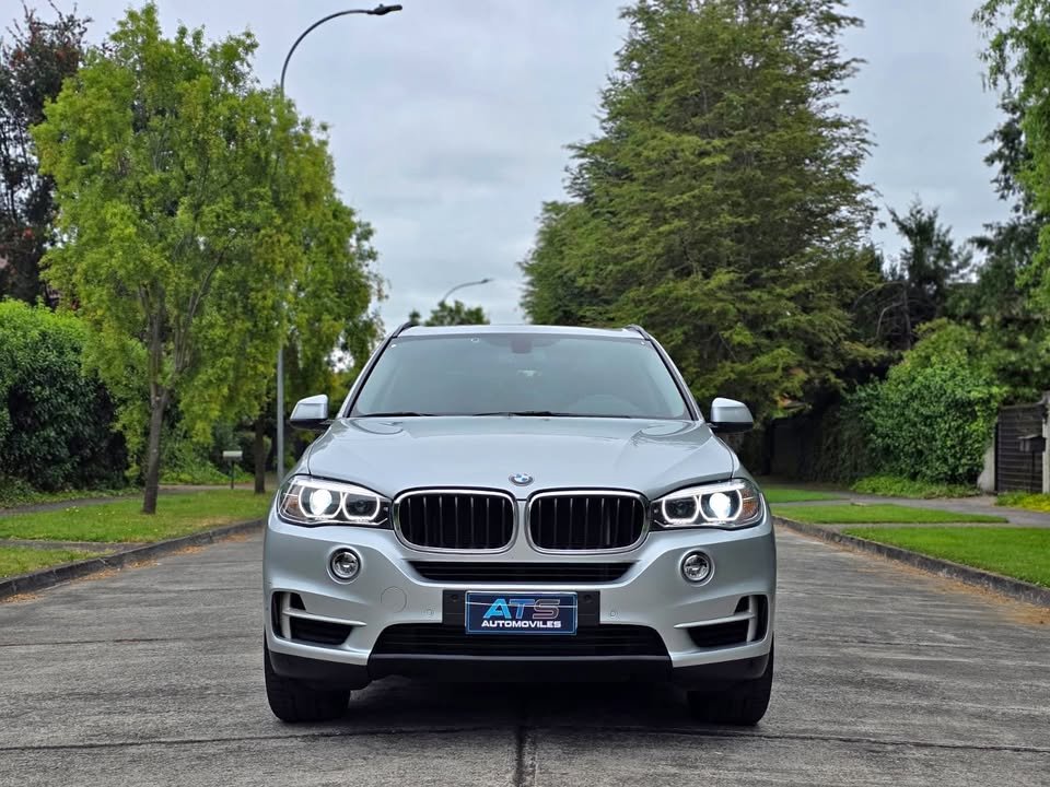 
								BMW X5 S-DRIVE full									