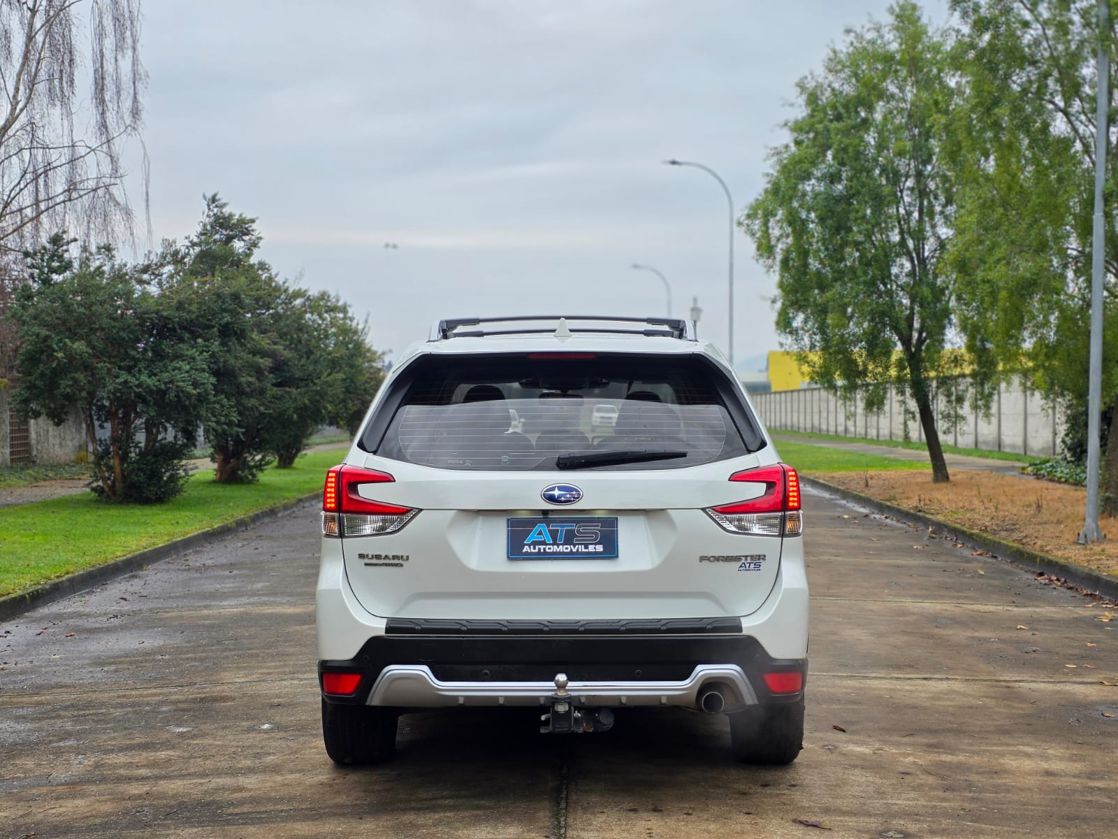 
								Subaru Forester Limited Eyesight full									