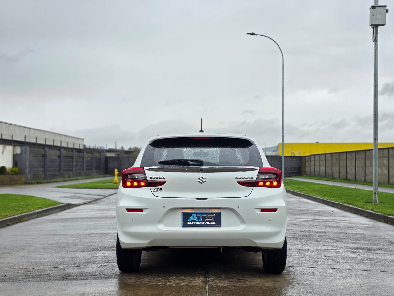 
								Suzuki Baleno GLS full									