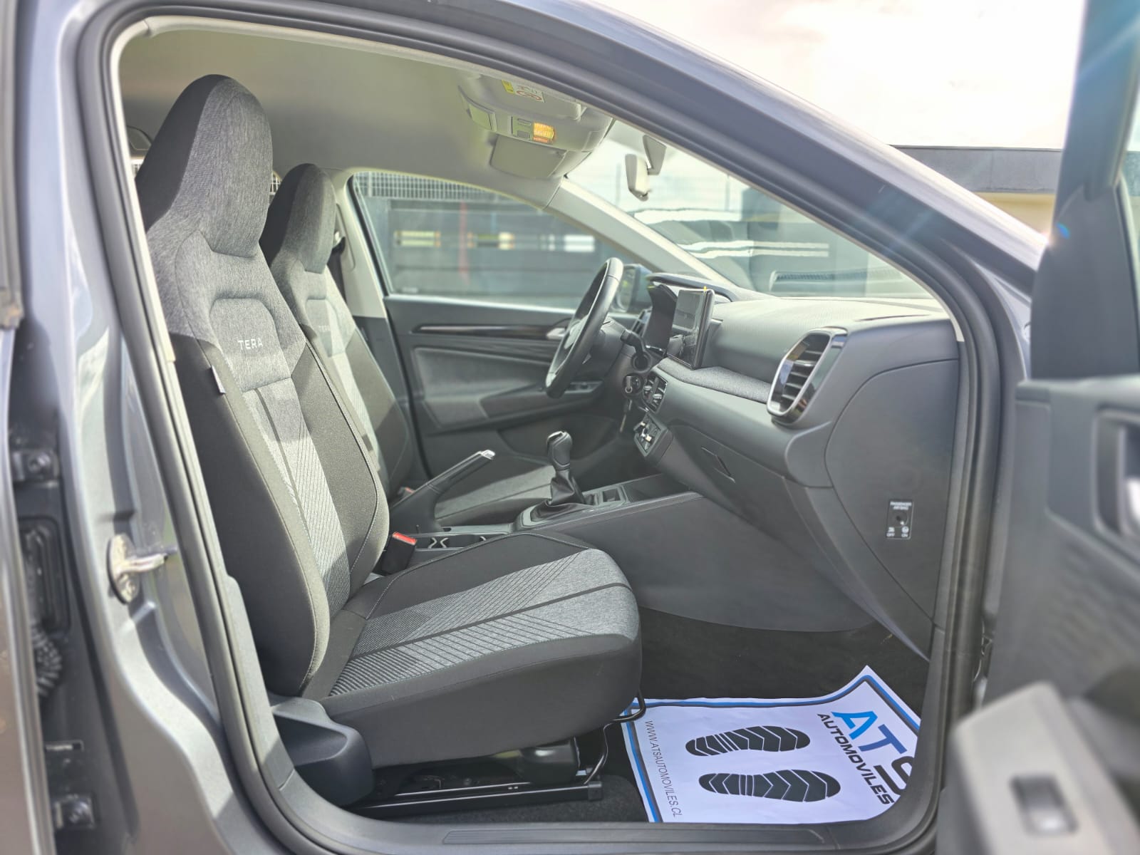 
								Volkswagen NEW TERA COMFORT full									