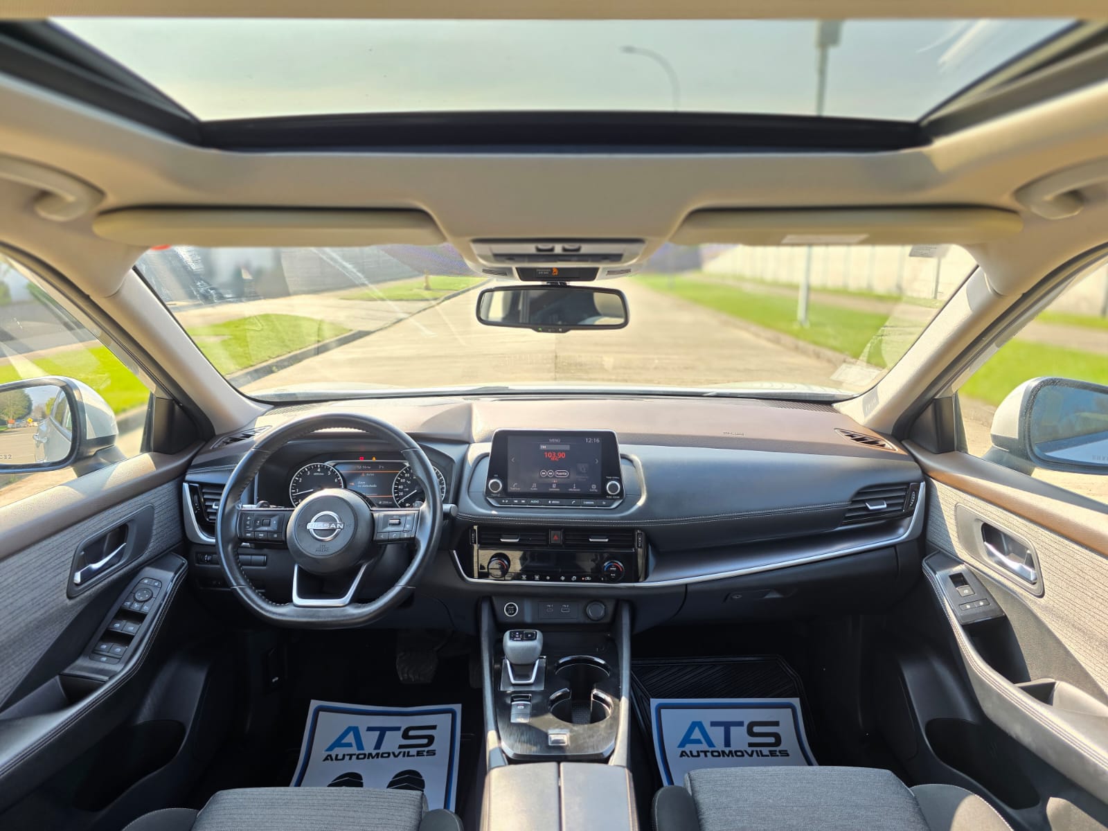 
								Nissan New XTRAIL ADVANCE full									