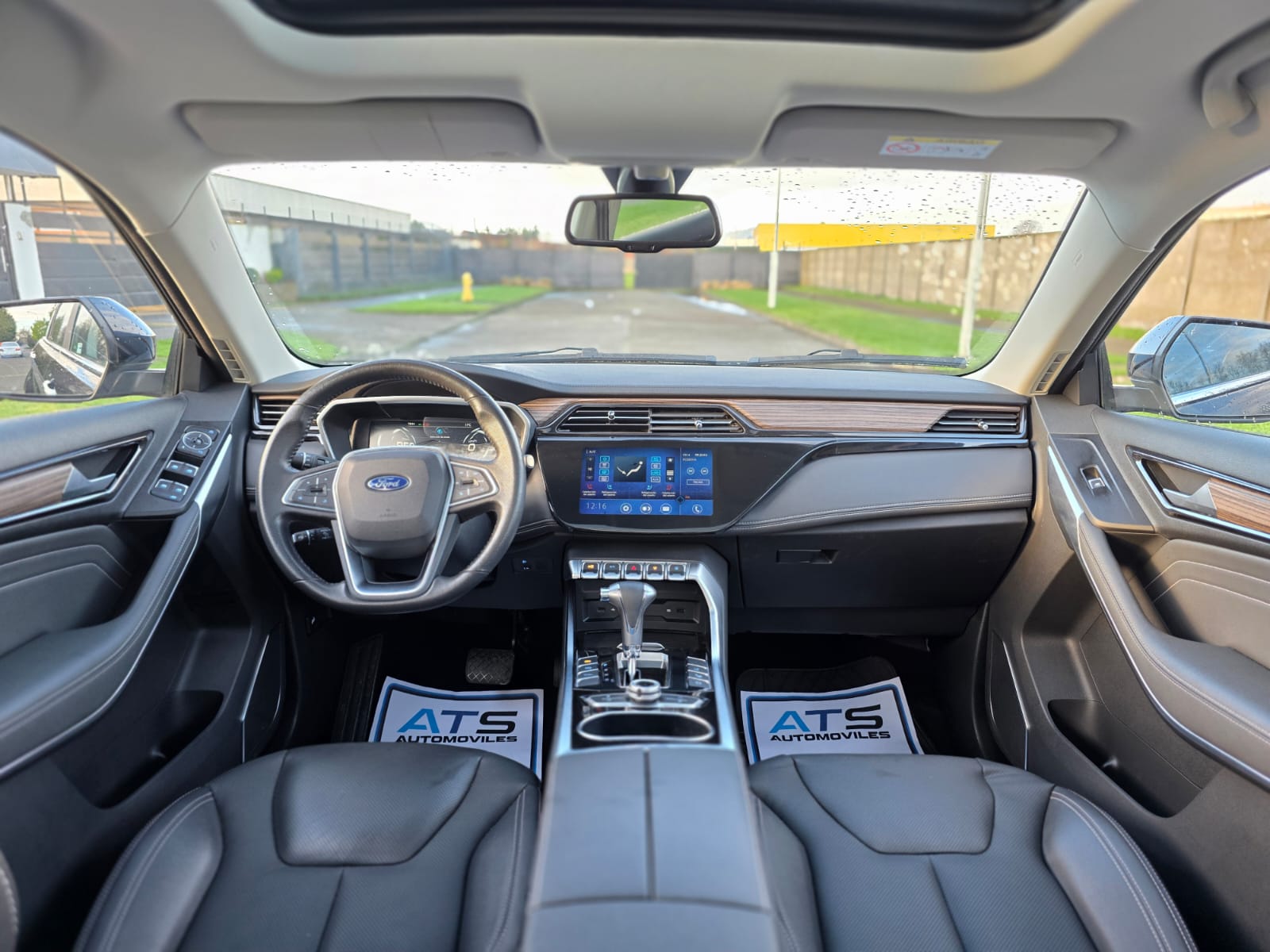 
								Ford Territory TITANIUM full									