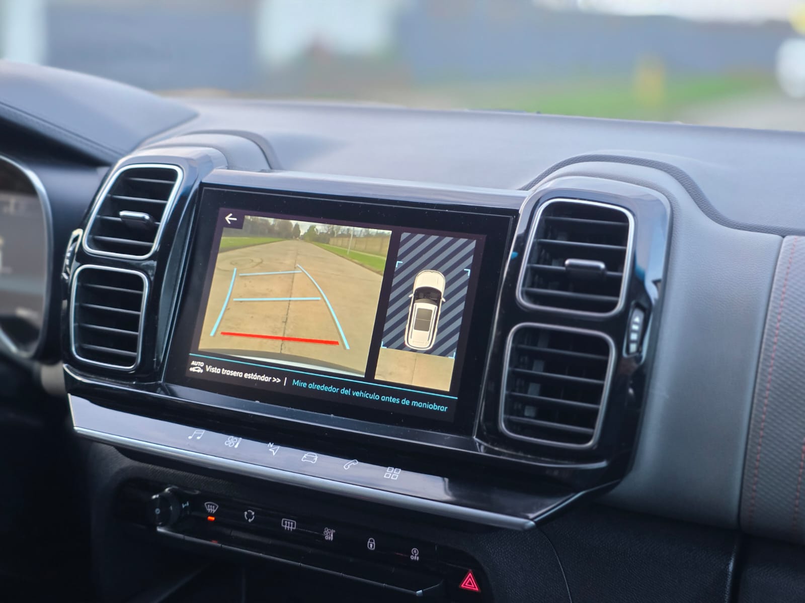 
								Citroen C5 Aircross SHINE full									