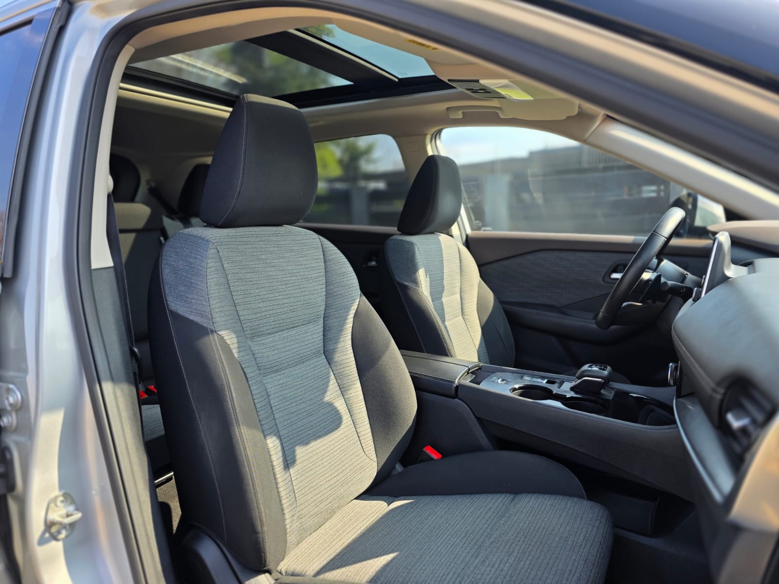 
								Nissan New XTRAIL ADVANCE full									