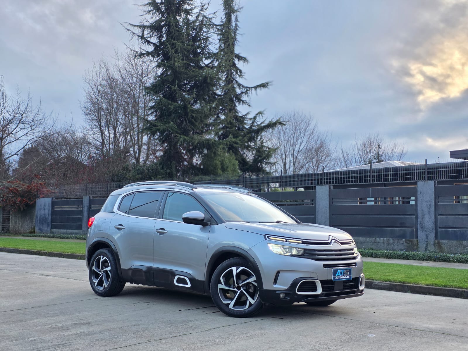 
								Citroen C5 Aircross SHINE full									
