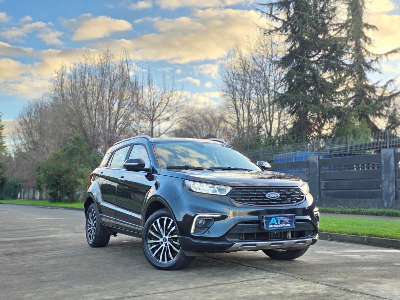 
								Ford Territory TITANIUM full									