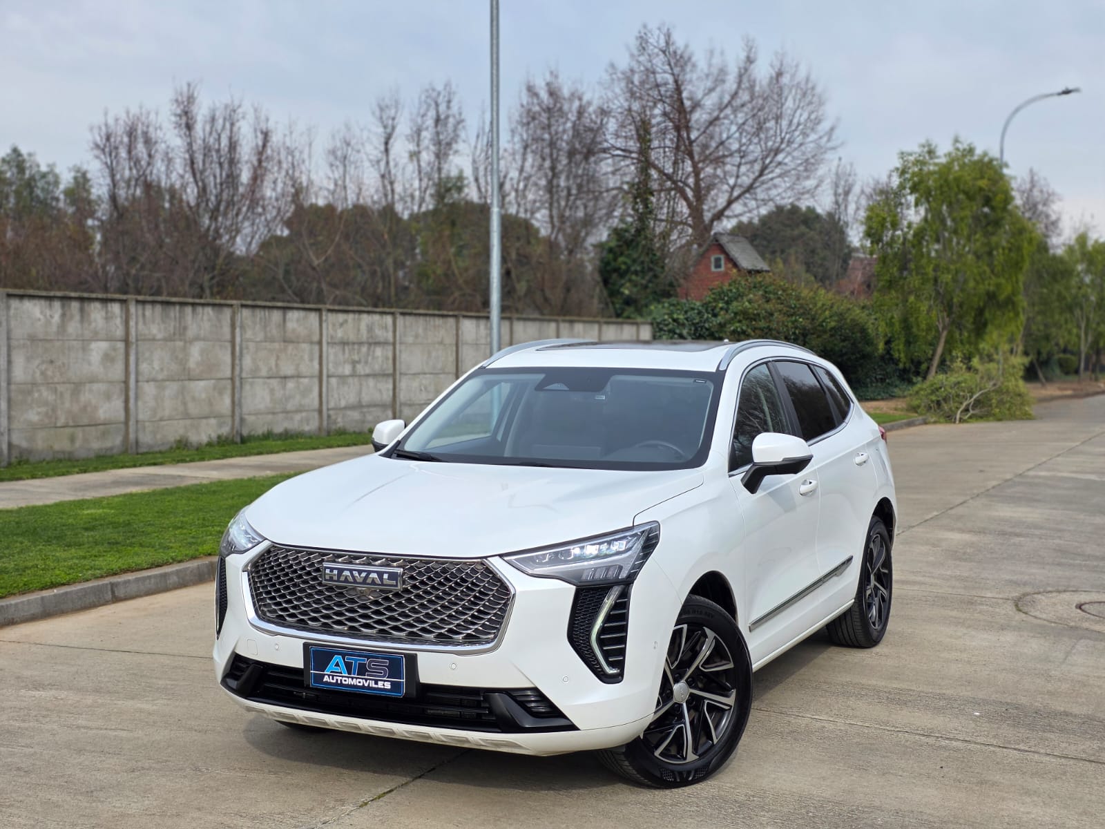 
								Haval JOLION DELUXE full									