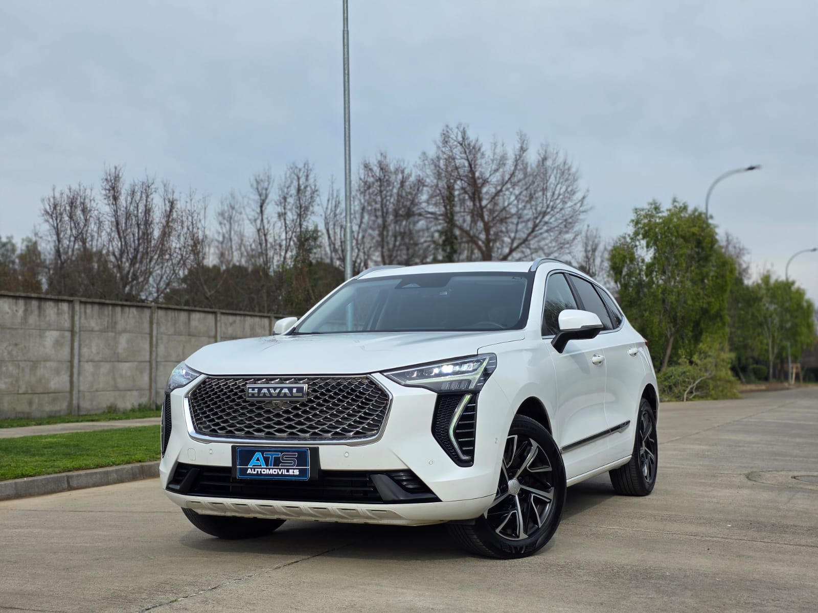 
								Haval JOLION DELUXE full									