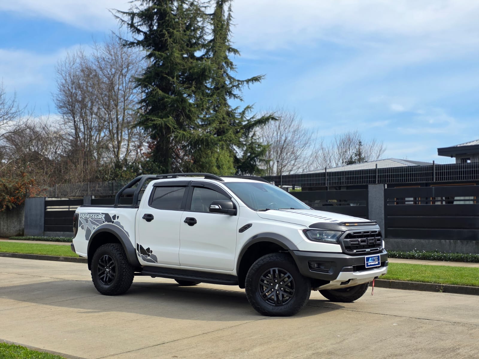 
								Ford Ranger RAPTOR full									