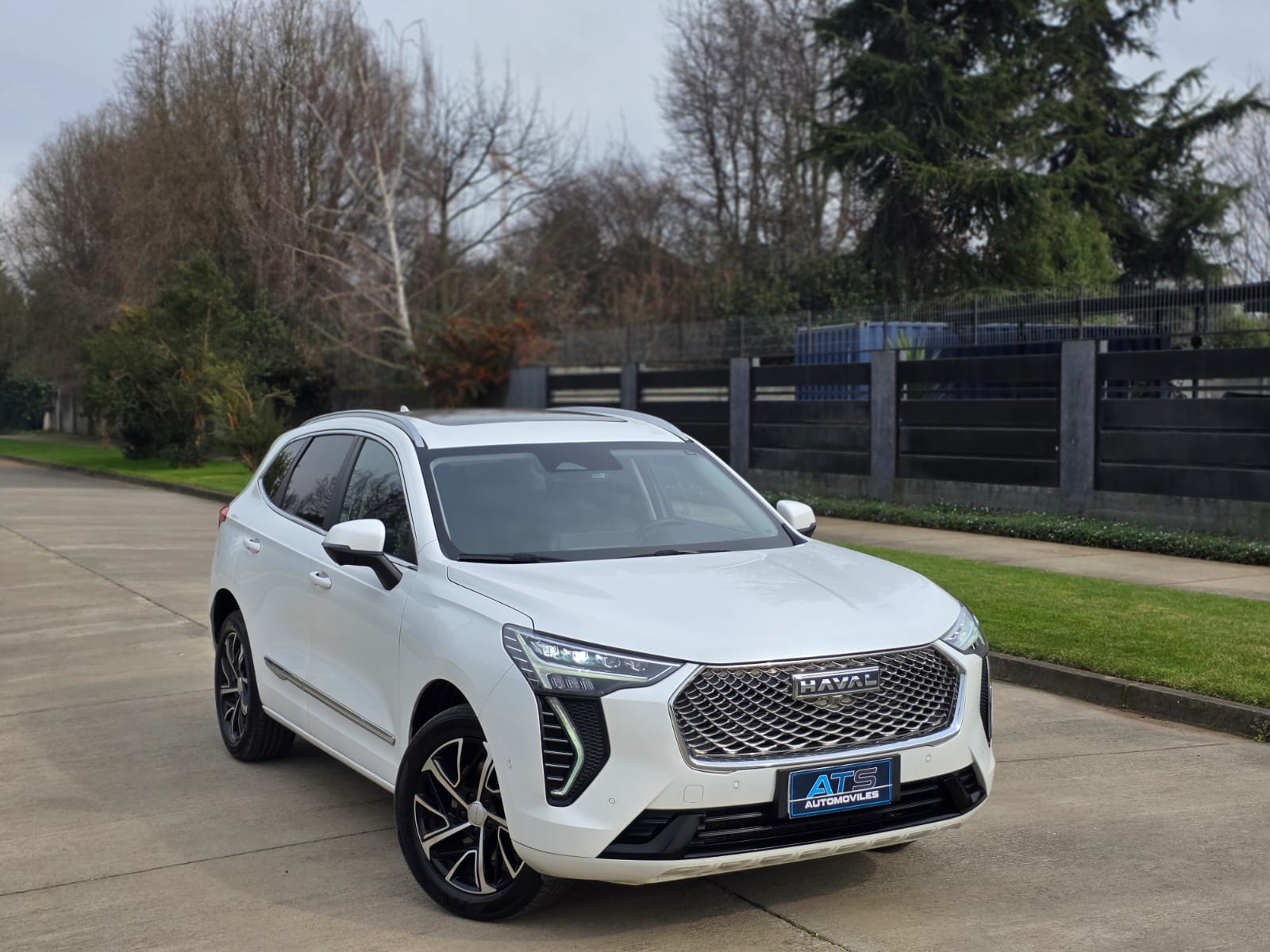 
								Haval JOLION DELUXE full									