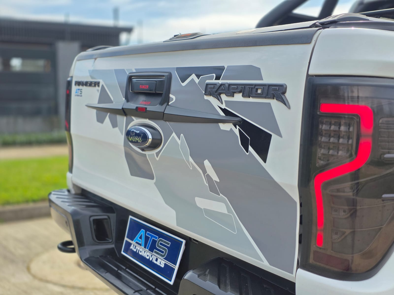 
								Ford Ranger RAPTOR full									