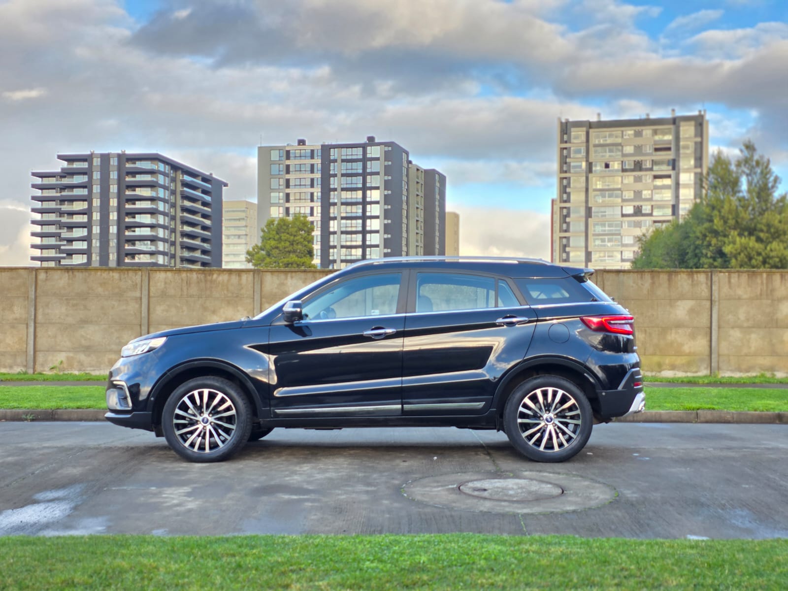 
								Ford Territory TITANIUM full									