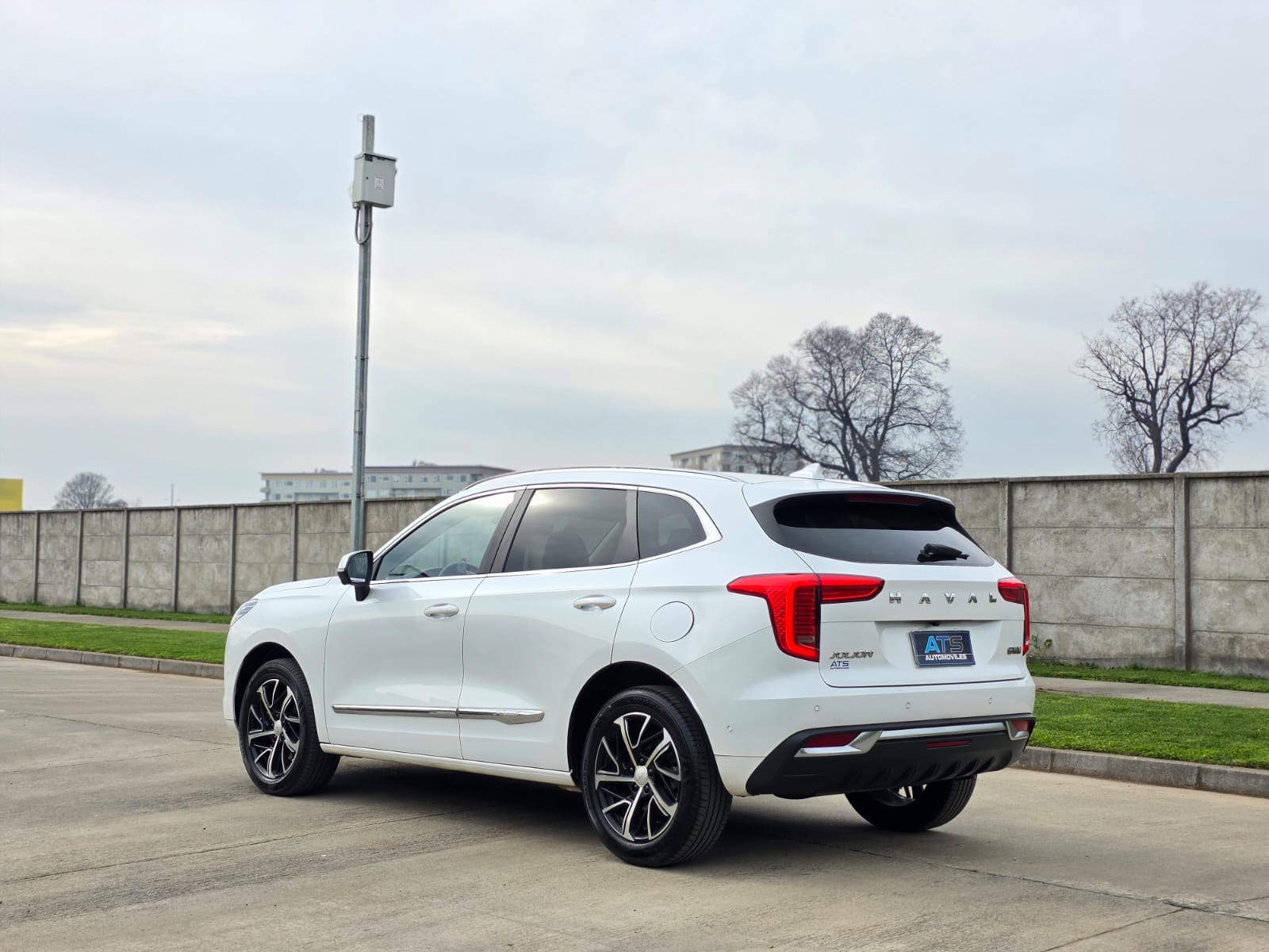 
								Haval JOLION DELUXE full									